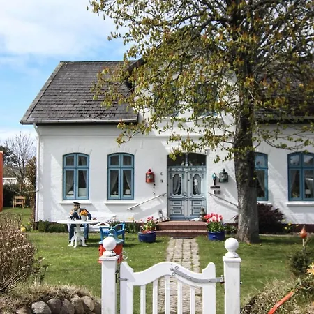 Apartment Kaepitaenshaus-andresen-whg-solbeck