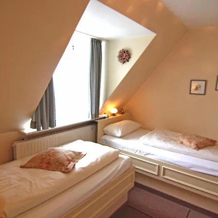 Kaepitaenshaus-andresen-whg-solbeck Apartment